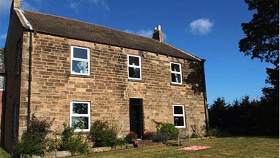 Exterior of Riding Farm House Bed and Breakfast