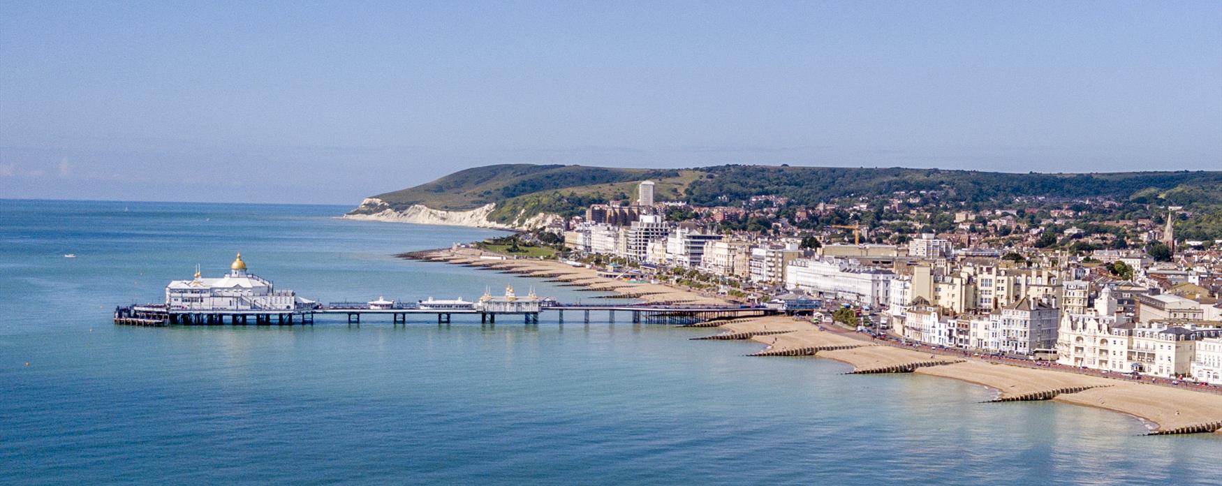 Front de mer d’Eastbourne, vue du ciel