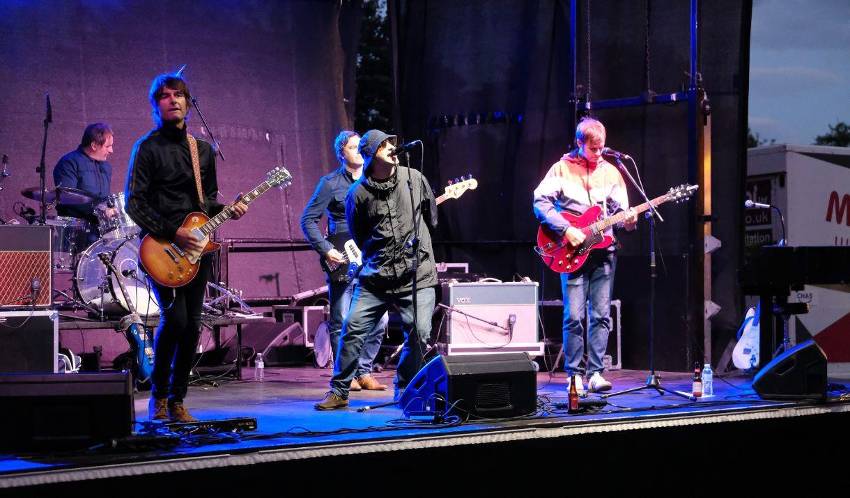 Oasis Fakermaker Tribute Show