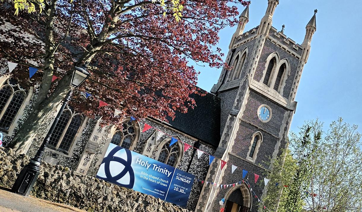 Holy Trinity, Eastbourne's Celebration in Flowers, 15-16 June