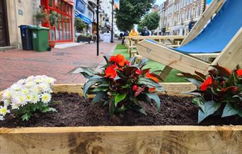 Pop-Up Park in Victoria Place