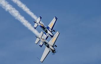 The Starlings Aerobatic Team in flight.