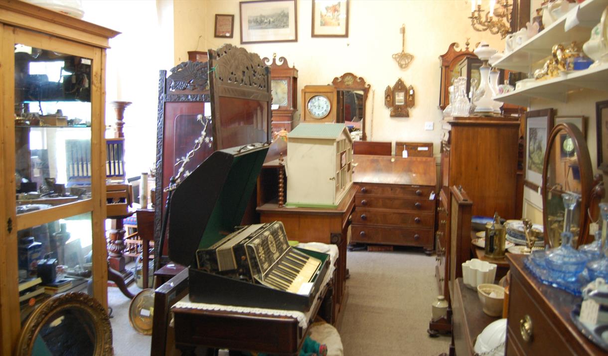 St Crispin Antiques & Collectors Centre East Yorkshire