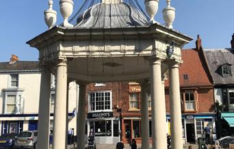 About Beverley Tours meet at Market Cross in Saturday Market.