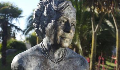 Agatha Christie Bust