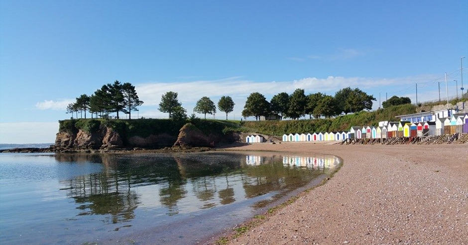 Corbyn Beach Cafe