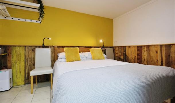 Rowcroft Lodge B&B
