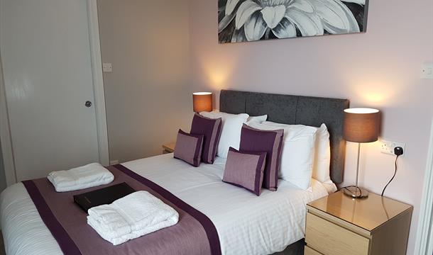 Double Bedroom, Grosvenor House, Torquay, Devon