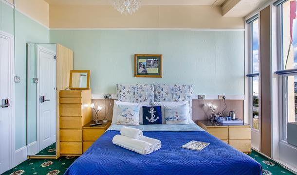 Premier Accommodation Paignton