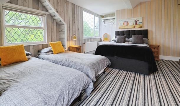 Rowcroft Lodge B&B