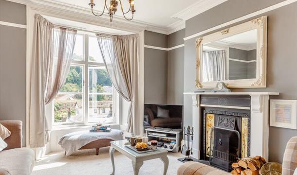 Lounge, 4 Rocklands, Brixham, Devon