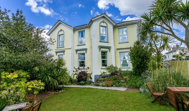 Abbeyfield B&B, Torquay