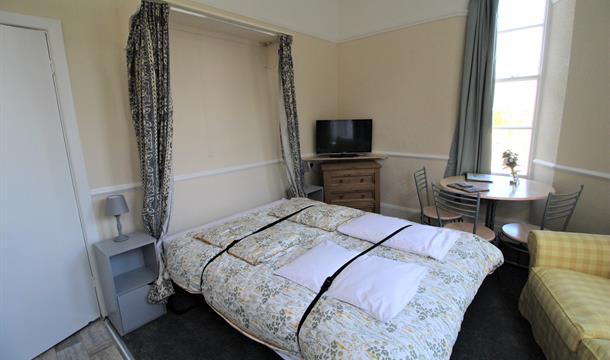Bedroom, Chelston Dene Torquay, Devon