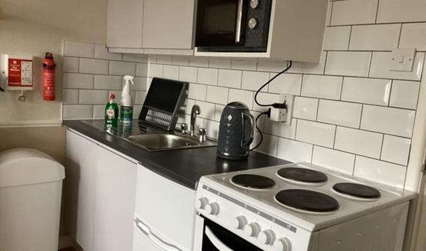 Kitchen, Big Tree Holiday Flats, Paignton, Devon