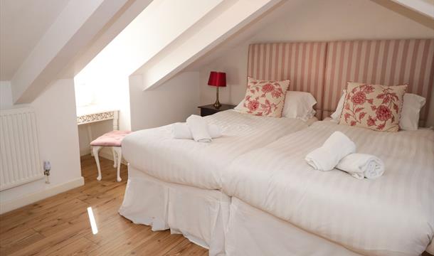 Twin Bedroom, Blue Buoy Cottage, 5 North Furzeham Road, Brixham, Devon