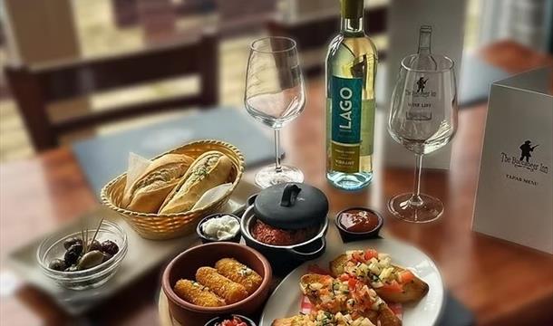 images inside and outside of the buccaneer inn babbacombe