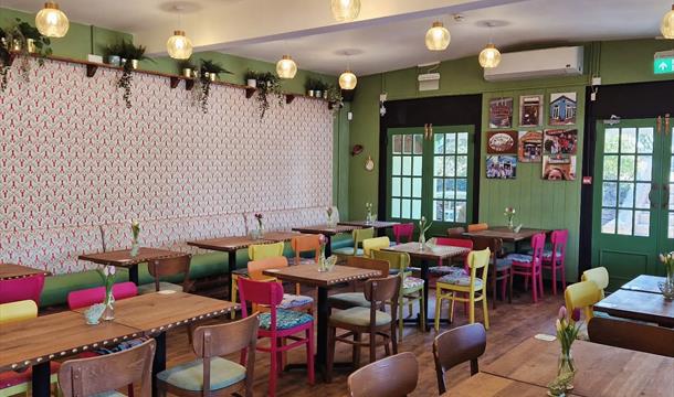 Interior, Cantina Torquayt