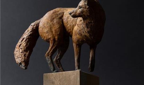 Summer Sculpture Exhibition Artizan Gallery 7 Lucius Street Young fox on a plinth