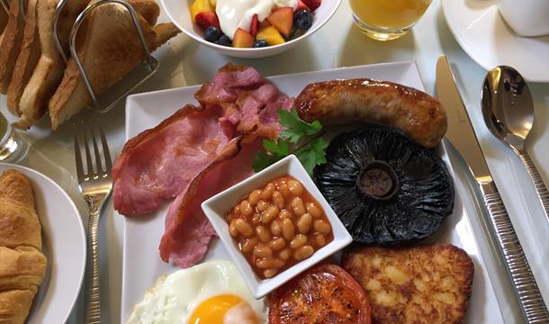 The 25 Boutique B&B, award winning breakfast, Torquay, Devon