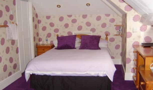 Double bedroom, The Glenwood, Torquay, Devon