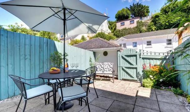 Starboard, Hesketh Mews self catering accommodation in Torquay, Devon