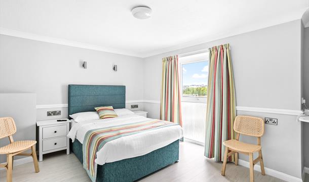 The Waters Edge Hotel