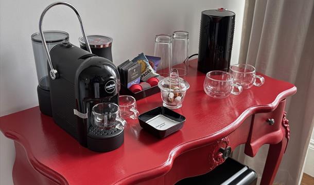 Tea/coffee facilities first floor city view room