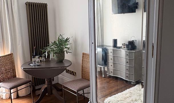Second floor city view room