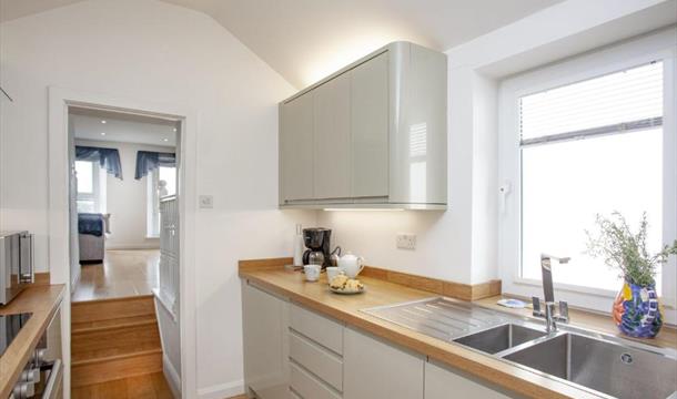 Kitchen, Marina Cottage, North View Road, Brixham, Devon