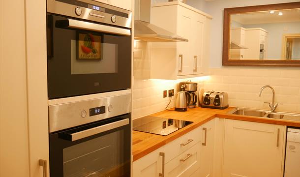 Kitchen, Muntham Luxury Apartments & Town House, Torquay, Devon