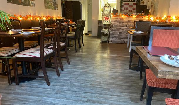 Sawasdee Thai Restaurant Torquay interior showing bar