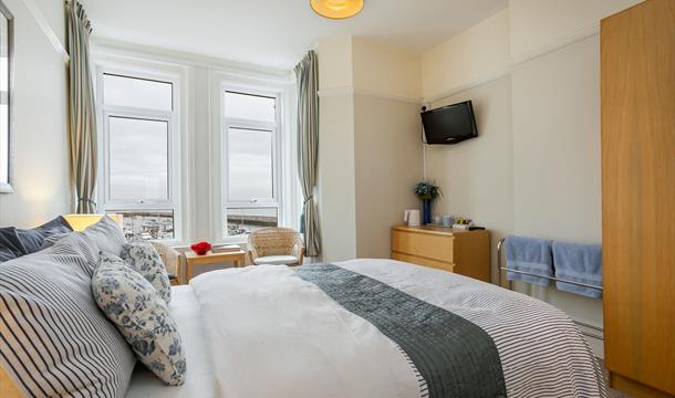 Double Bedroom with sea view, Penny Steps, Berry Head Road, Brixham, Devon