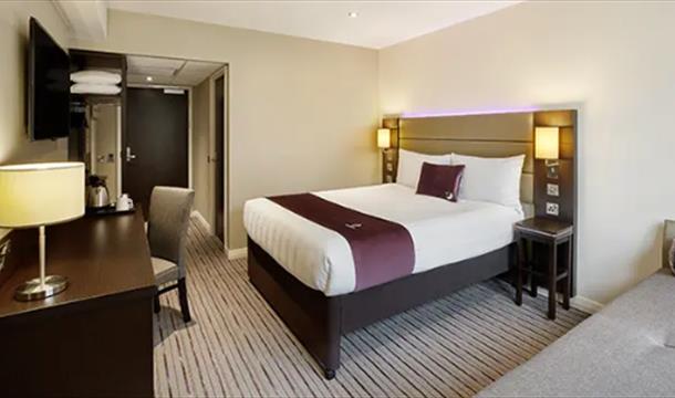 Double Bedroom, Premier Inn - Torquay Harbour Hotel