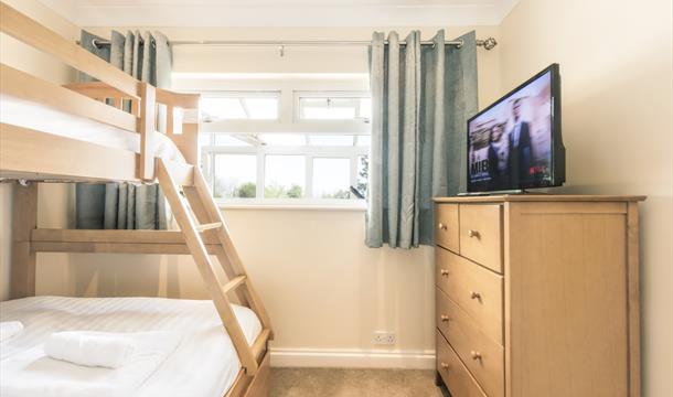 Triple bedroom at Roxedge, Torquay, Devon