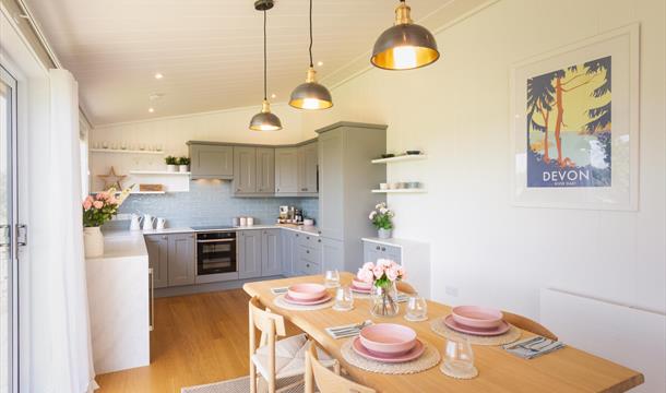 Kitchen/Diner, River Dart Hideaway, Galmpton, Nr Brixham