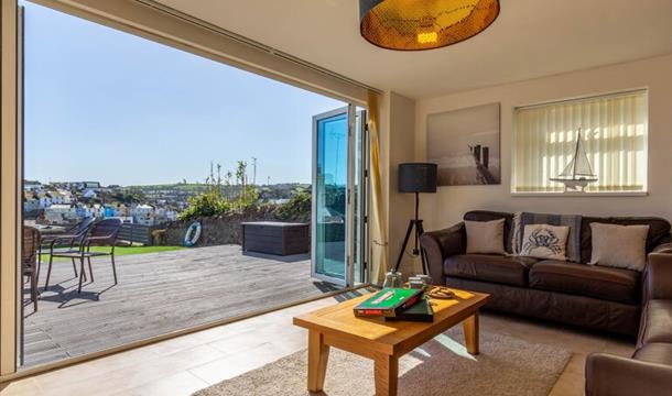 Lounge with view, Salmon Leap, South Furzeham Road, Brixham