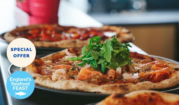 Fresh from the Sea to Your Slice – Shoreline’s Seafood Pizza Deal!