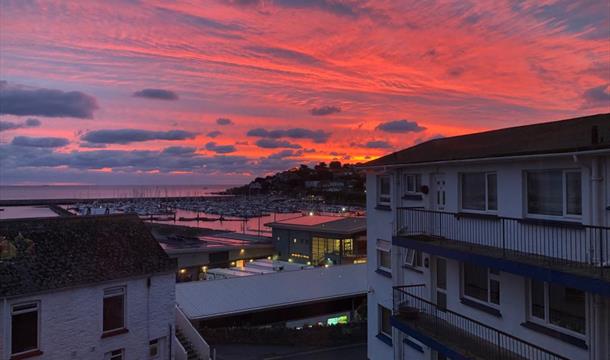 Sunset Ove Brixham Harbour - Torbay View, 10 Dolphin Court