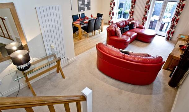 Open plan lounge/diner area at The Squirrels, Torquay, Devon