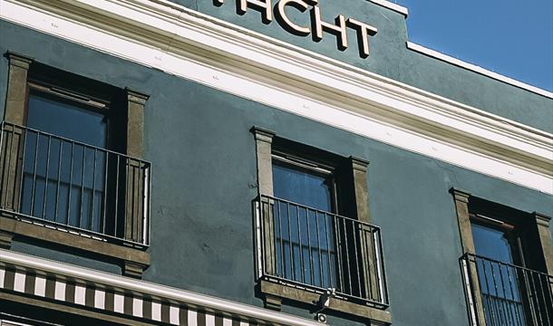 The Yacht, Torquay - outside