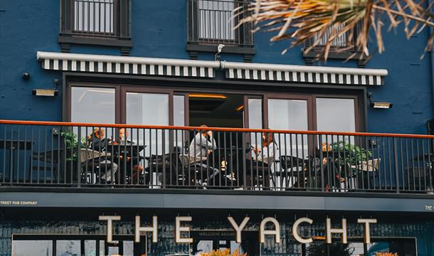 The Yacht, Torquay