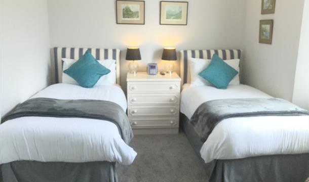 Twin Bedroom at The Links/White House, Torquay, Devon