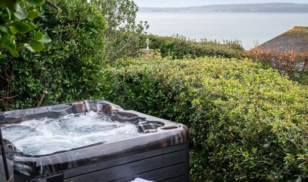 Hot Tub, Vane Tower, Vane Hill Road, Torquay