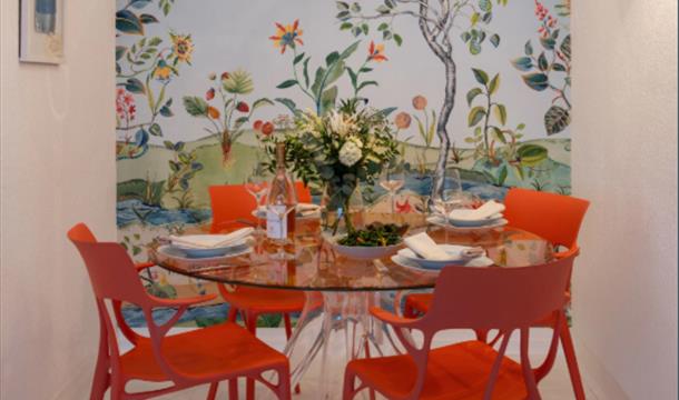 Dining area, Vane Lookout, Vane Hill Road, Torquay