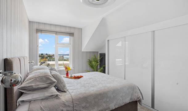The Penthouse - king bedroom