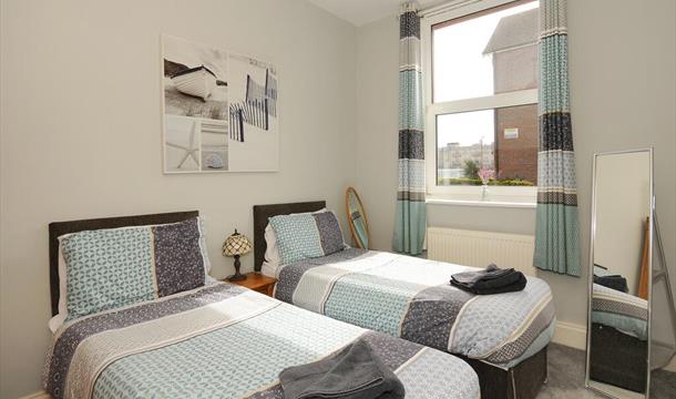 Twin Bedroom, Wavecrest, 29a Marine Parade, Preston, Paignton, Devon