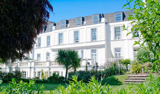 TLH Toorak Hotel Torquay