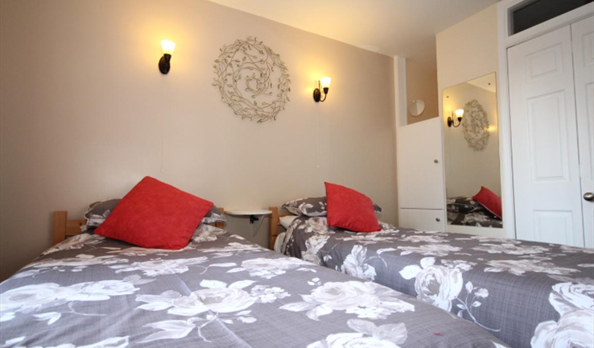 Big Tree Holiday Flats Paignton PAIGNTON English Riviera