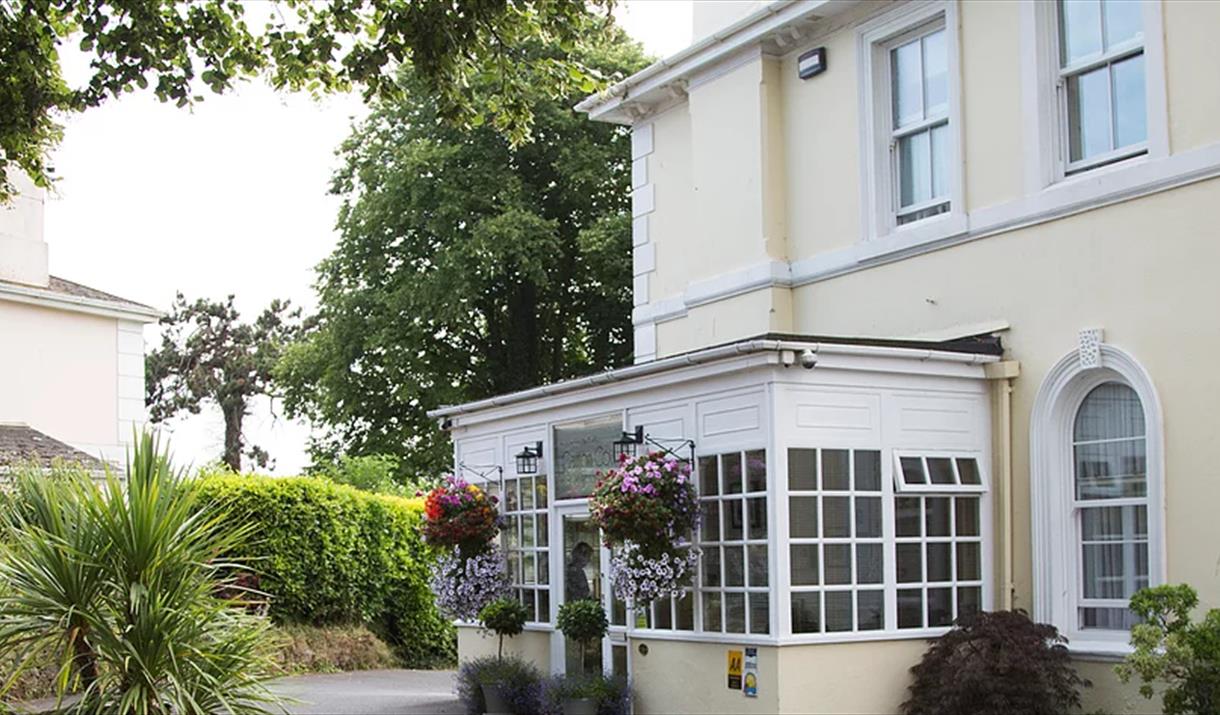 Carlton Court Boutique Bed & Breakfast TORQUAY English Riviera