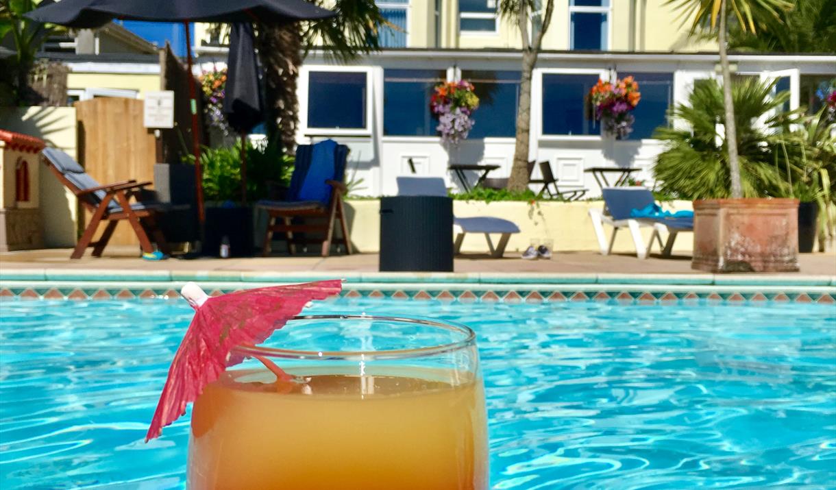 the cimon torquay english riviera